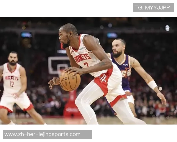 狄龙怒砸詹姆斯拳击库里！被火箭遗弃后，他怎么成为太阳队的救世主？